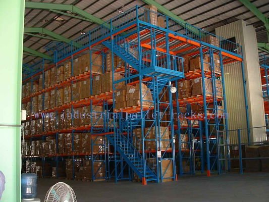 kopen Stalen mezzaninevloer met palletreken voor opslag op meerdere niveaus online vervaardiging