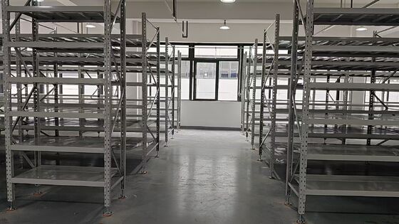 CTU & AMR Geïntegreerde middelzware rekken Intelligente opslaginfrastructuur voor geautomatiseerde uitvoering